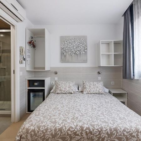 Hostal House Barselona Dış mekan fotoğraf