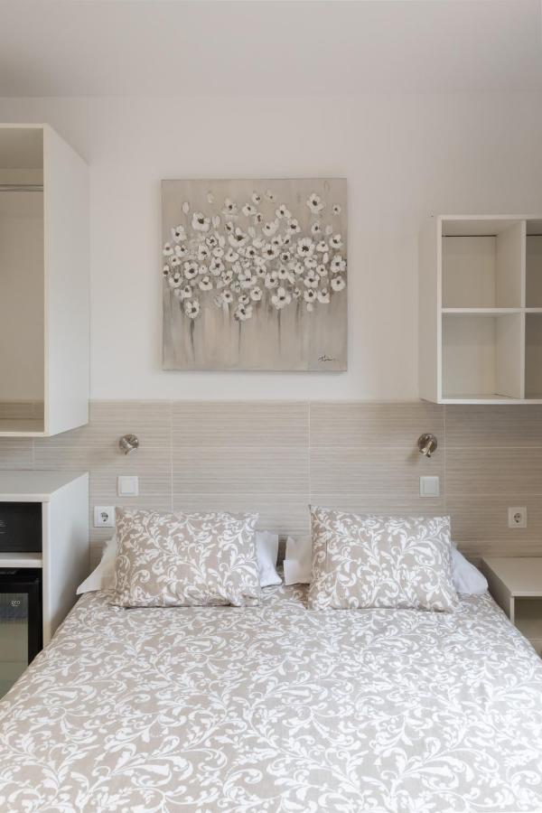 Hostal House Barselona Dış mekan fotoğraf