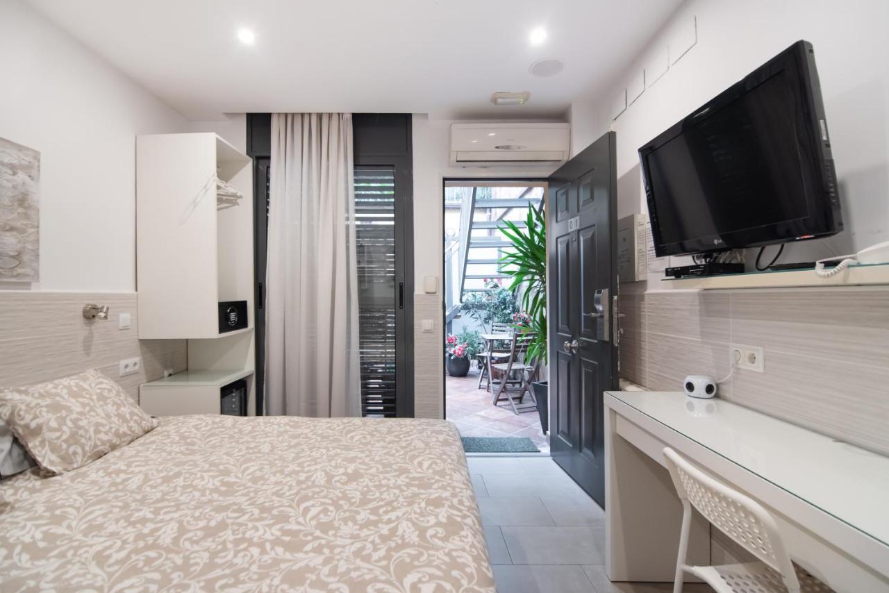 Hostal House Barselona Dış mekan fotoğraf