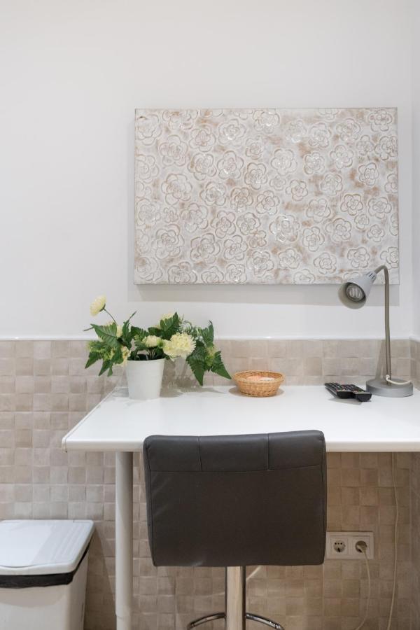 Hostal House Barselona Dış mekan fotoğraf