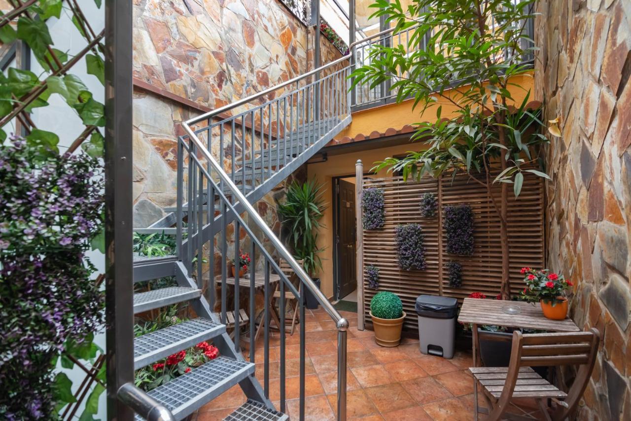 Hostal House Barselona Dış mekan fotoğraf