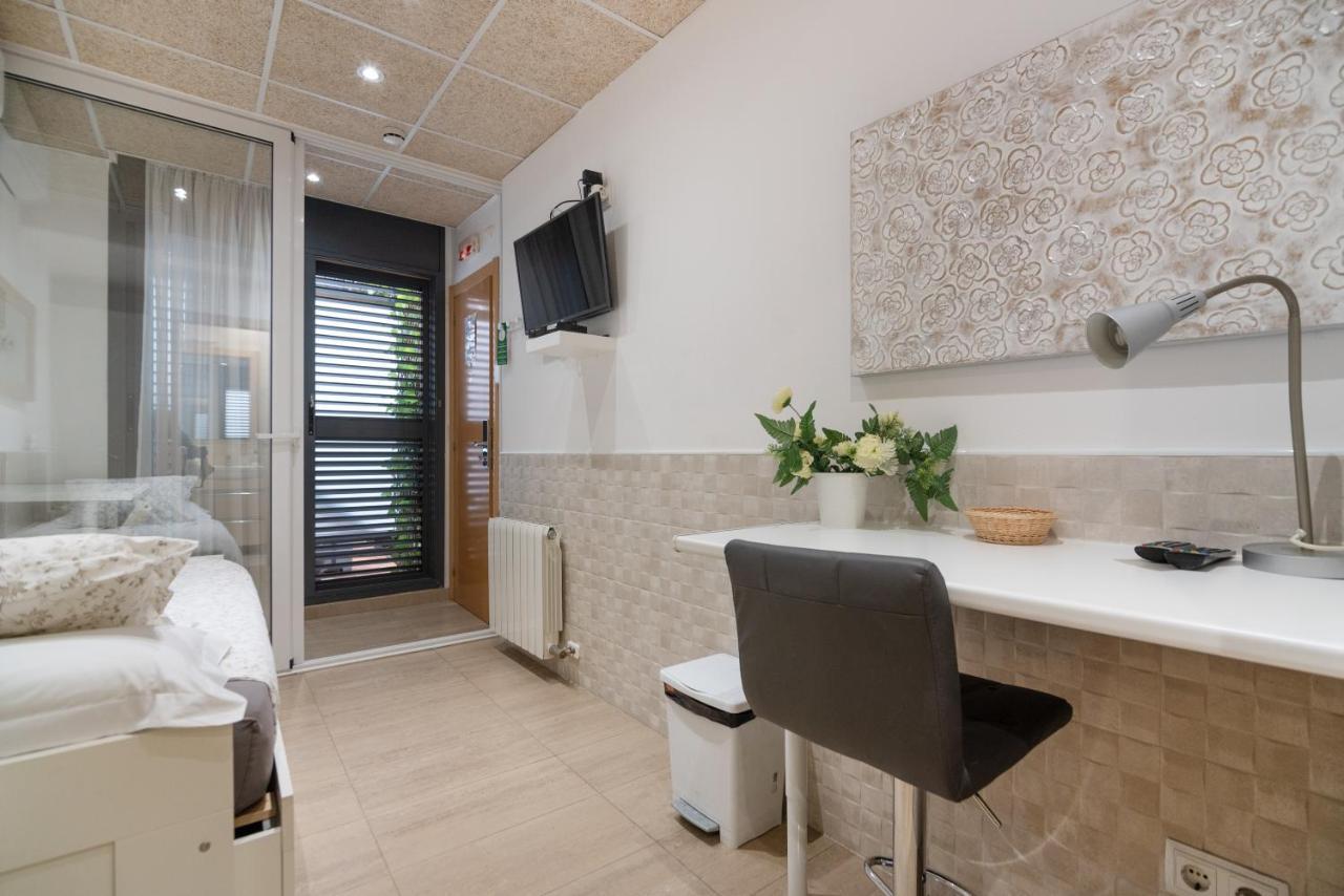 Hostal House Barselona Dış mekan fotoğraf